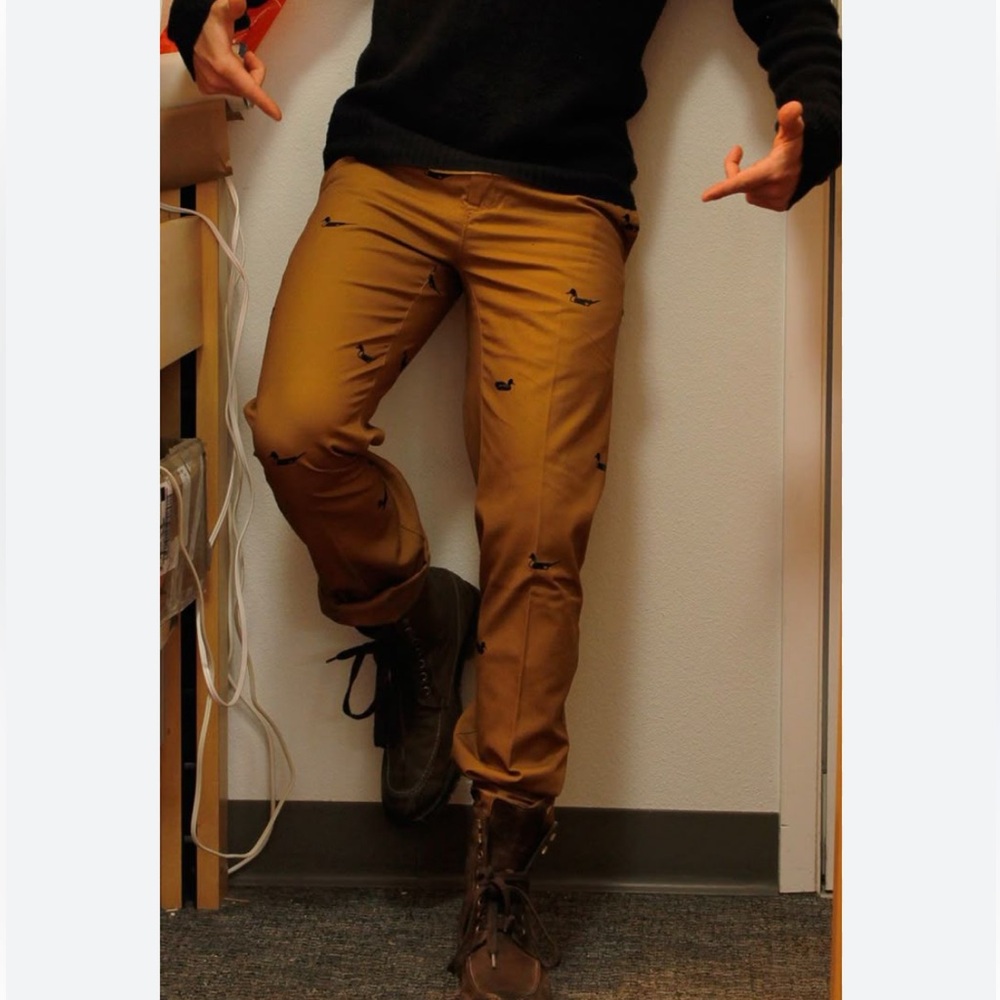L.L. Bean Cognac Brown Chinos Pants w Ducks Embroidery Size 35 34 RARE FIND! - Picture 2 of 13